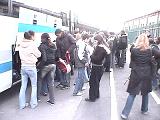Photo-10 Mme Mah organise le retour.